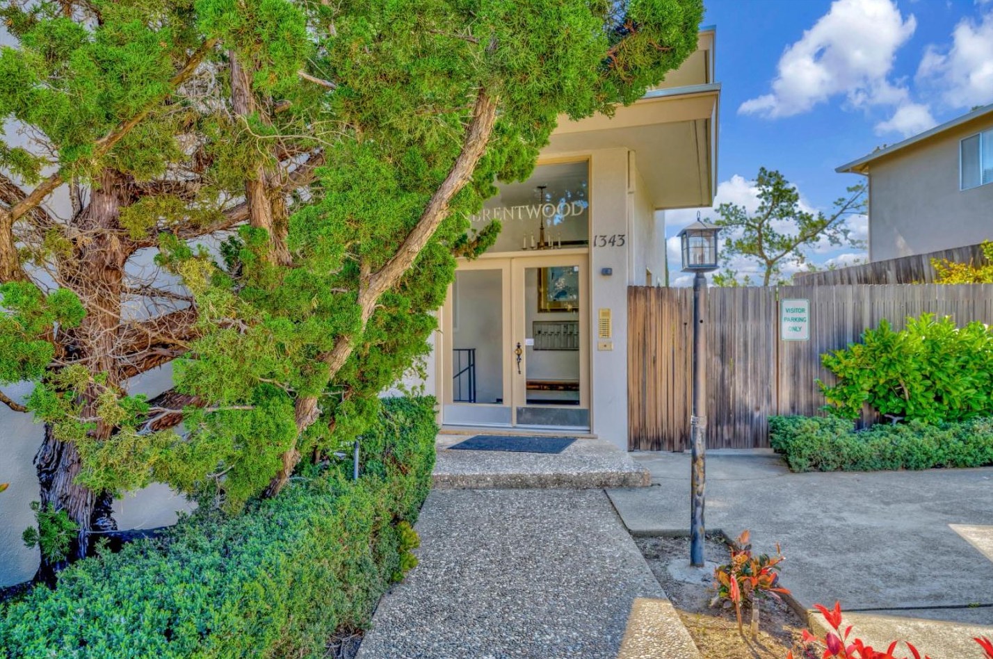1343 Palos Verdes Dr 5, San Mateo, CA 94403