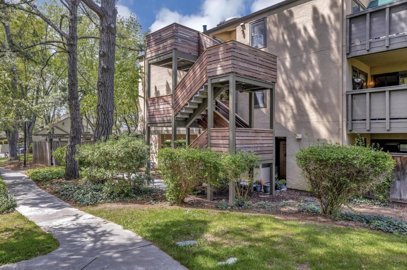 5604 Makati Cir, San Jose, CA 95123