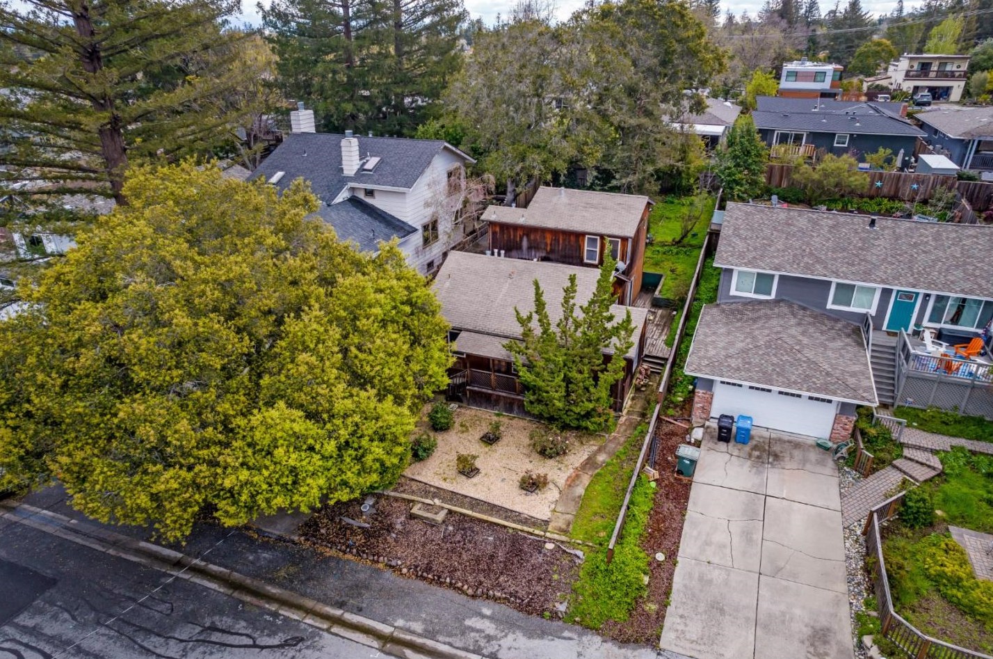2171 Oakley Ave, Menlo Park, CA 94025-6547