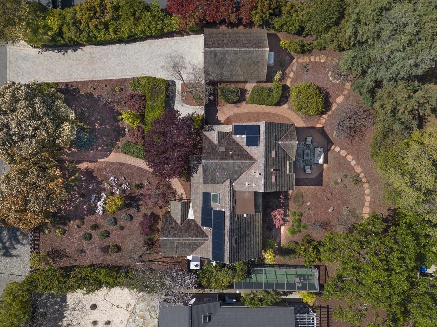 14615 Aloha Ave, Saratoga CA  95070-6003 exterior