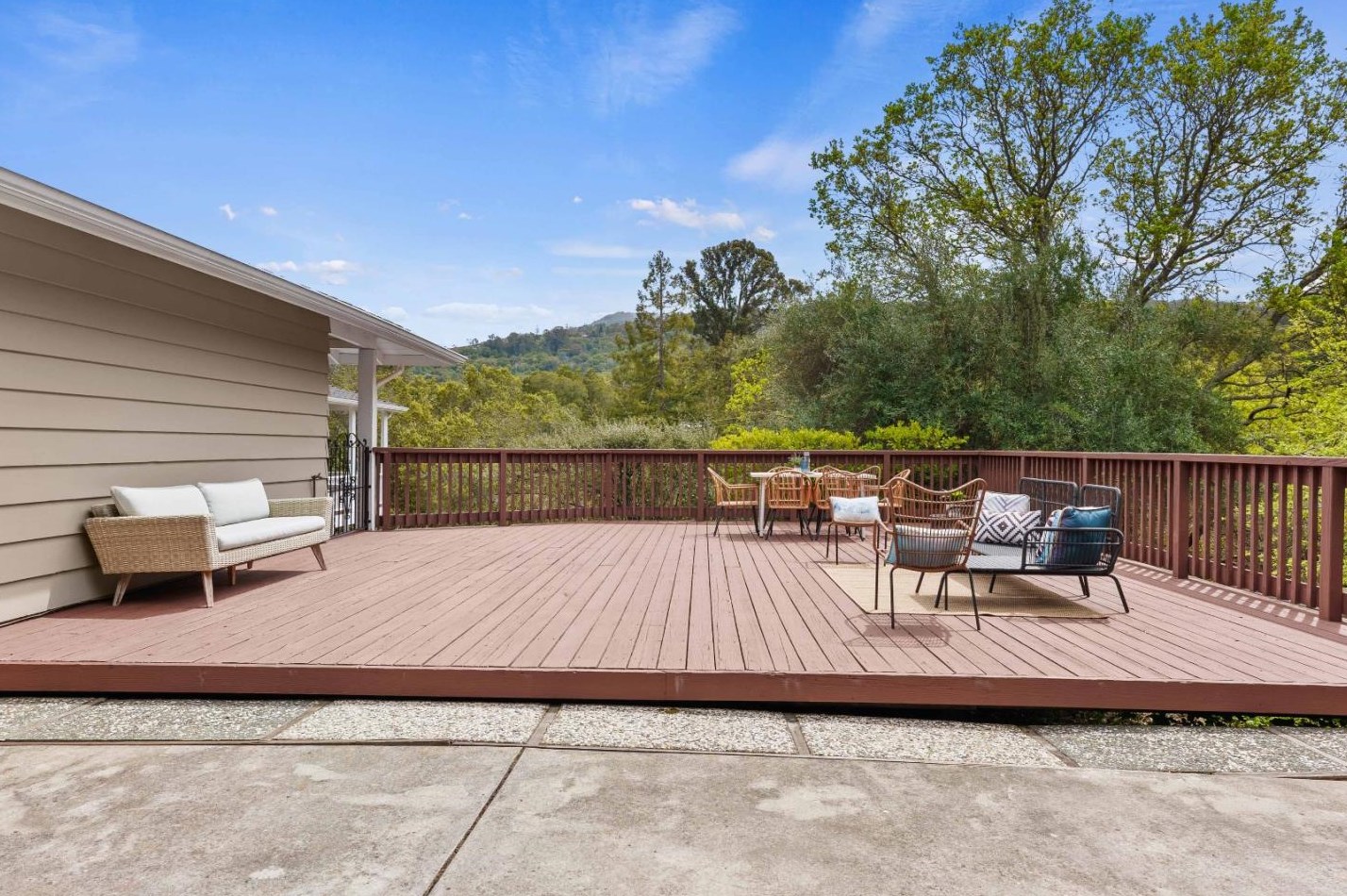 168 Jackson St, Los Gatos, CA 95030
