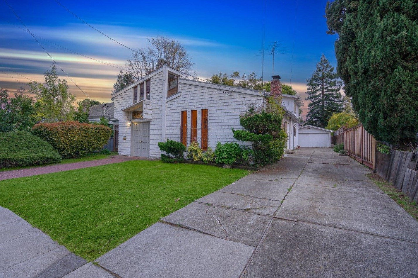 1136 Channing Ave, Palo Alto, CA 94301