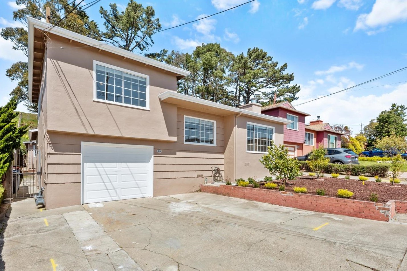 120 Dundee Dr, South San Francisco, CA 94080
