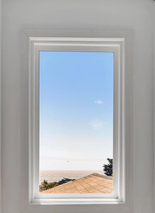 715 California Ave, Moss Beach, CA 94038