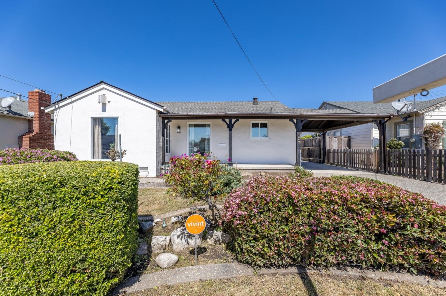 1249 2nd Ave, Salinas, CA 93905-2720