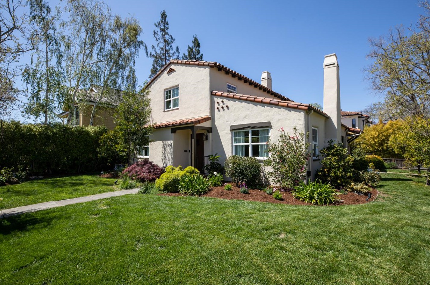 195 N California Ave, Palo Alto, CA 94301