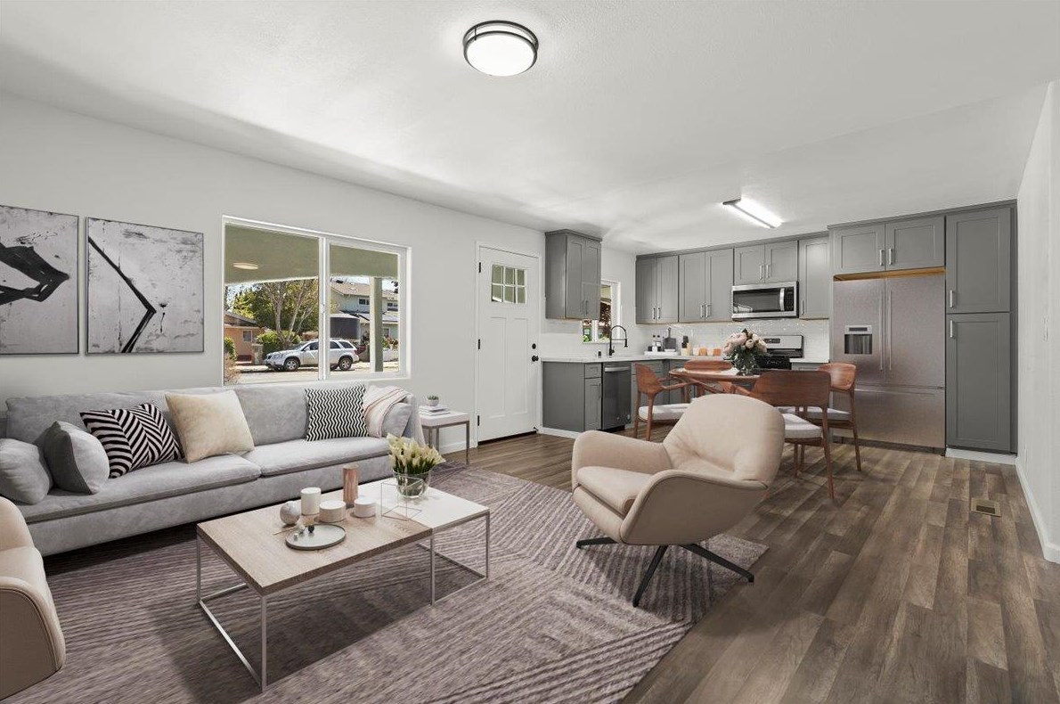 316 Locust Ave, Hollister, CA 95023