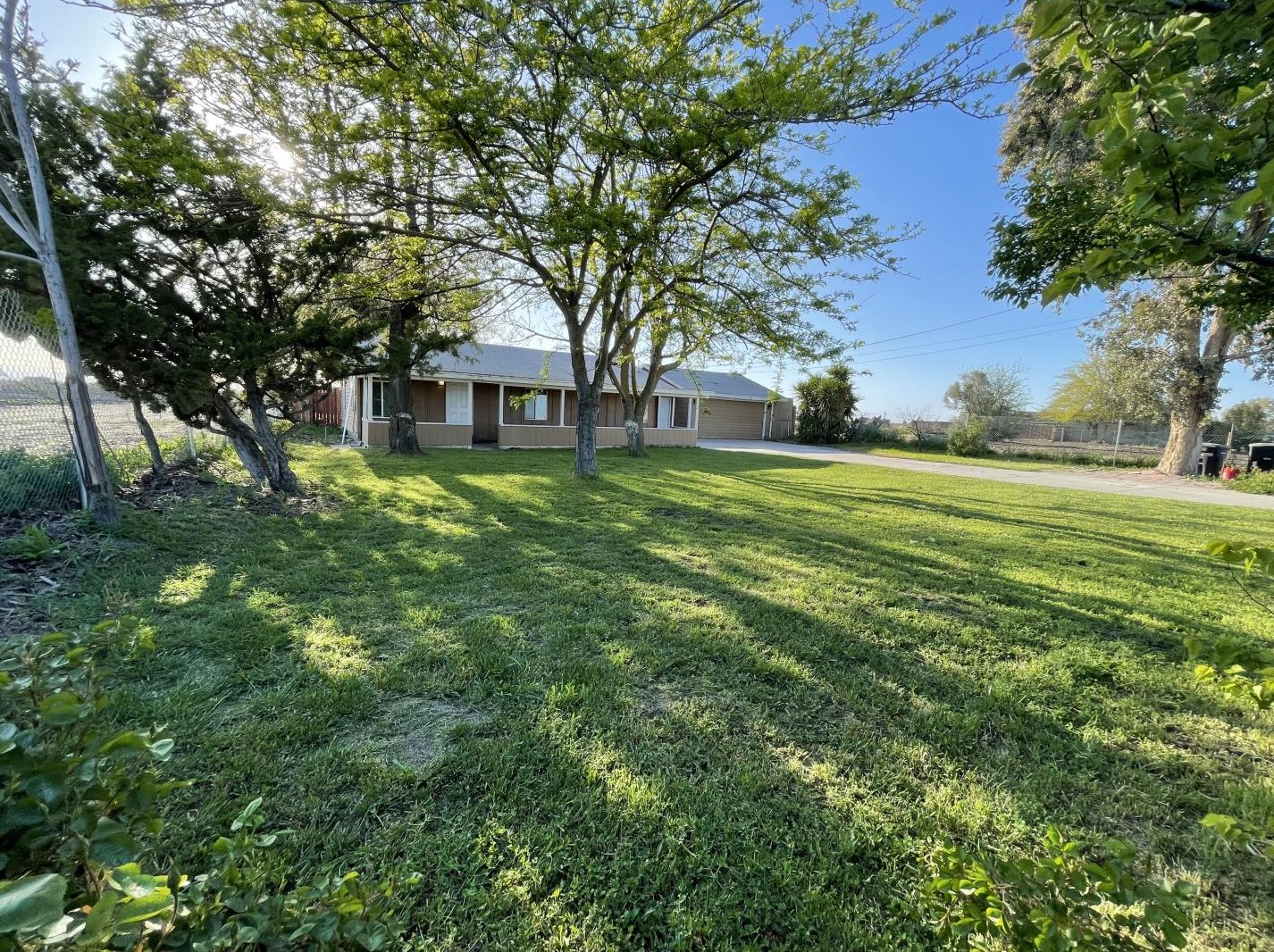 19735 State Hwy 33, Dos Palos, CA 93620