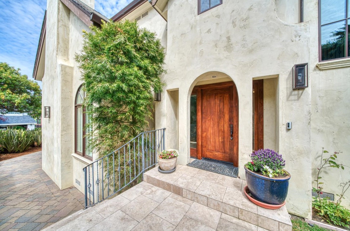 4 Ashdown Pl, Princeton by the Sea, CA 94019