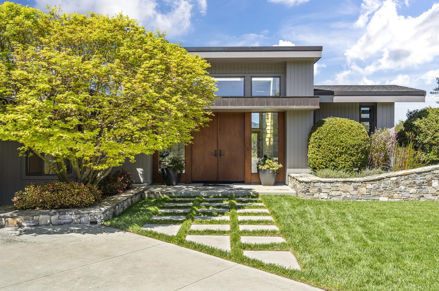 10 Redberry Rdg, Menlo Park, CA 94028-8077