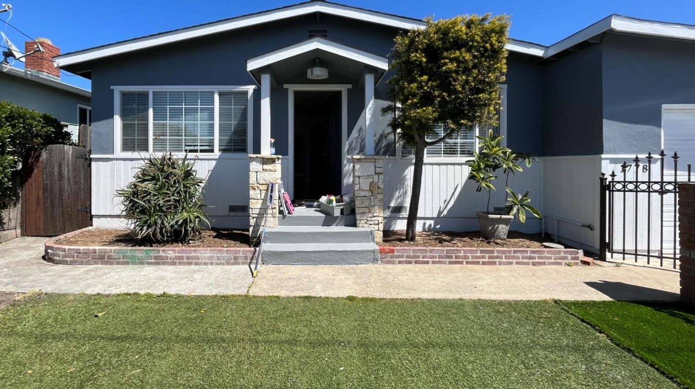 1778 Laguna St, Seaside, CA 93955-3743
