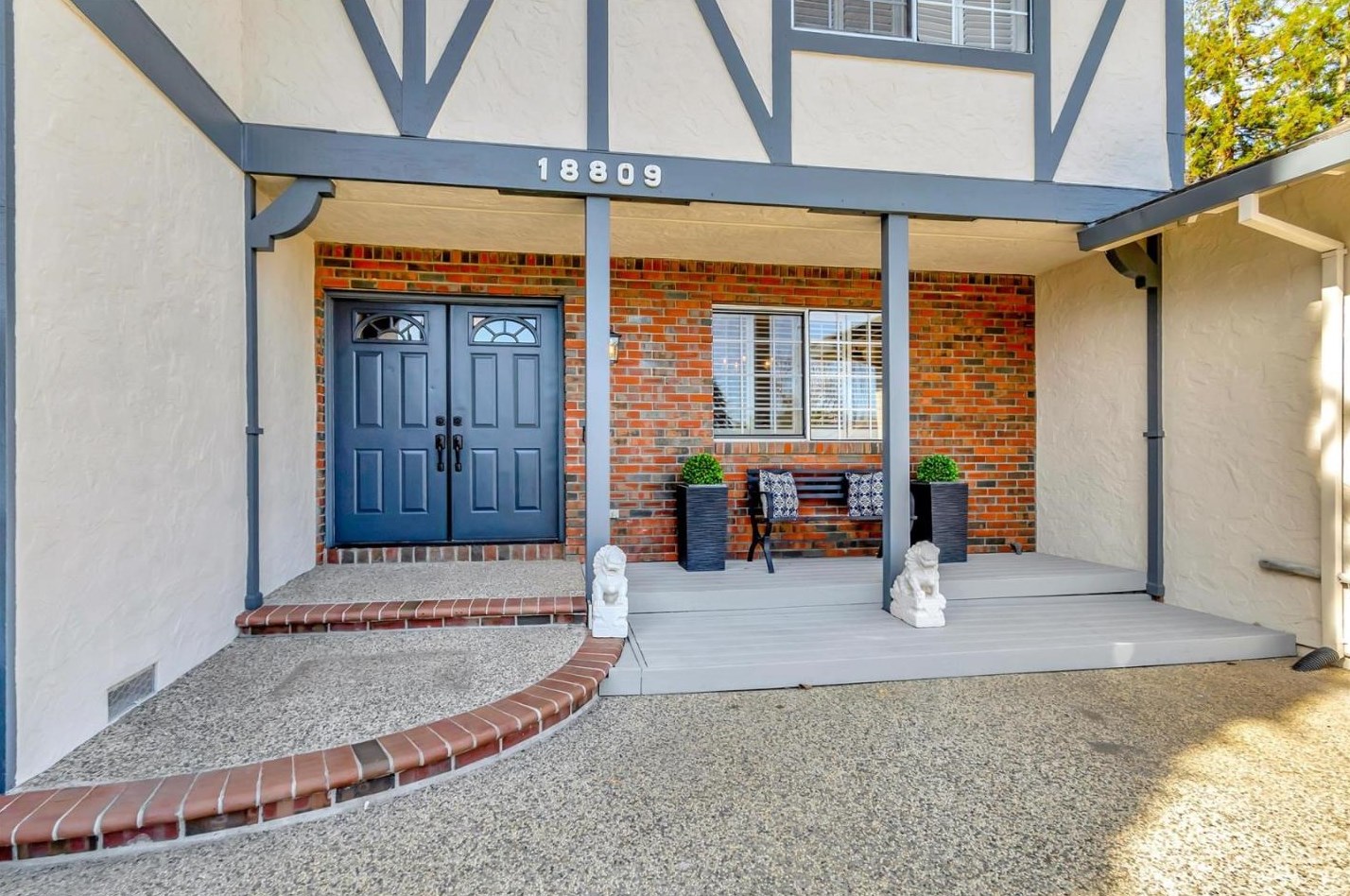 18809 Cabernet Dr, Saratoga, CA 95070-3562