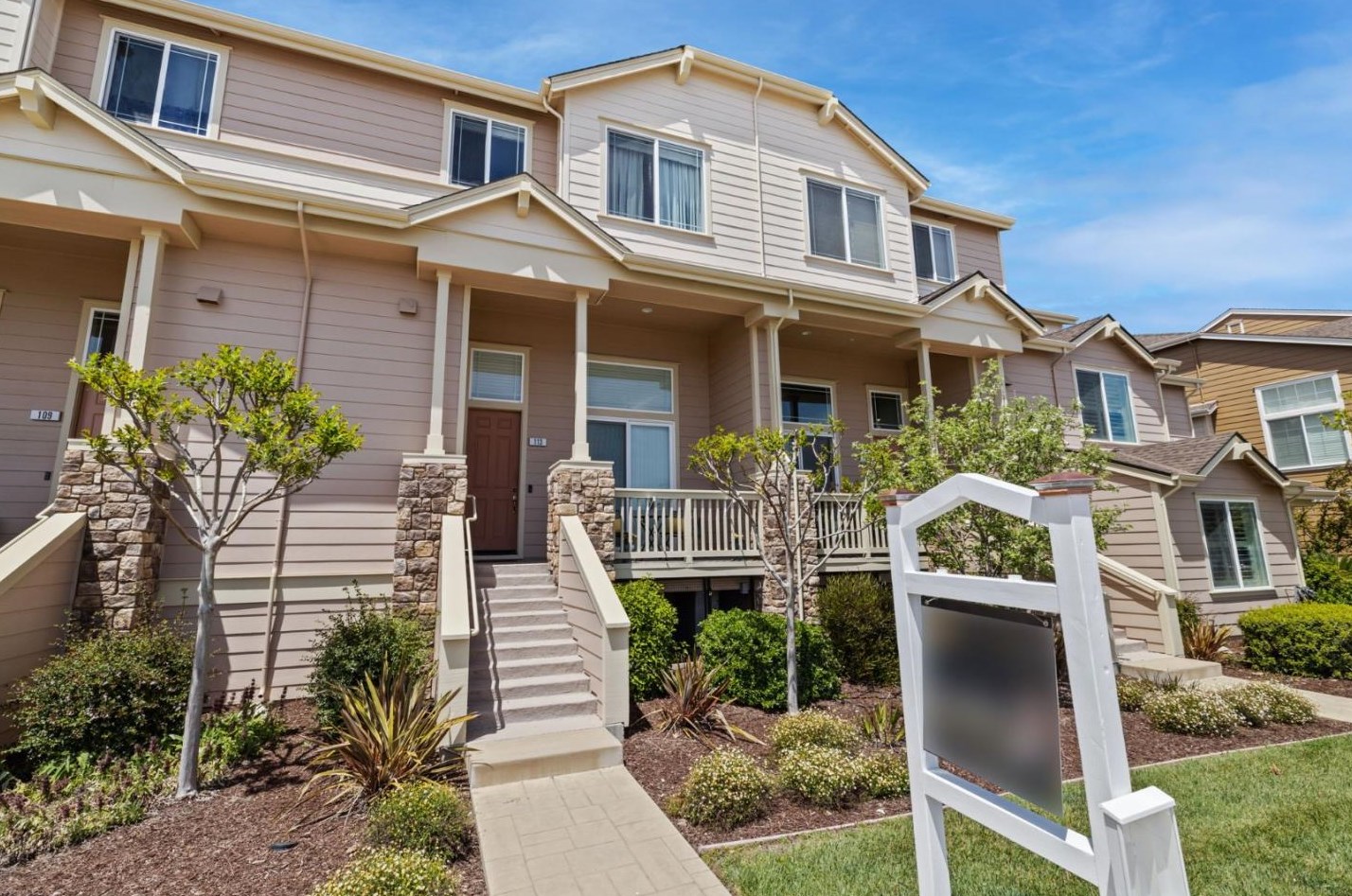 113 Jarvis Dr, Morgan Hill, CA 95037
