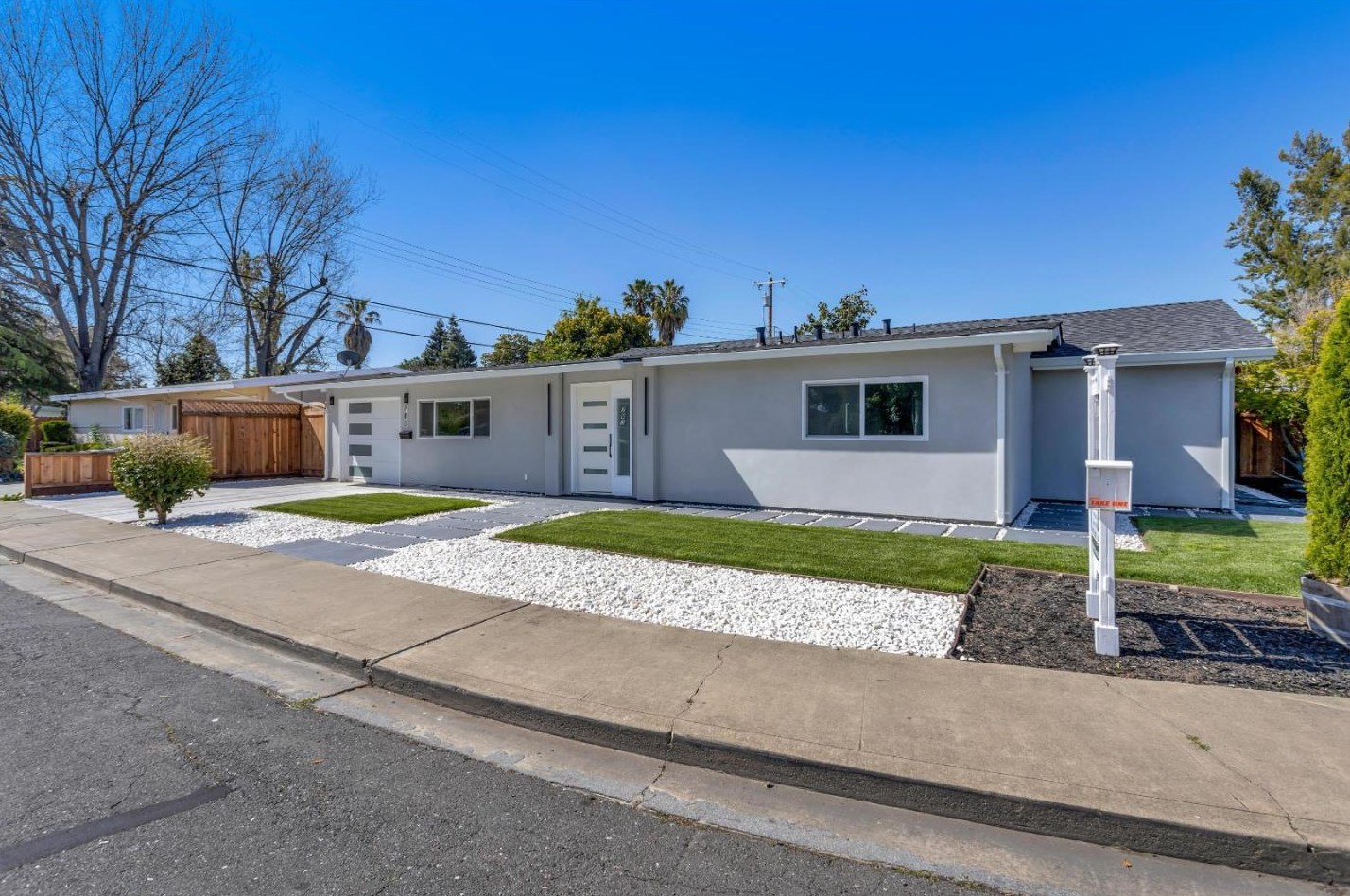 783 Winston Pl, Mountain View, CA 94043