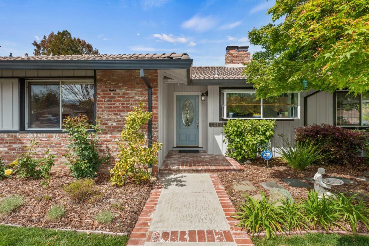 12131 Country Squire Way, Saratoga, CA 95070-3461