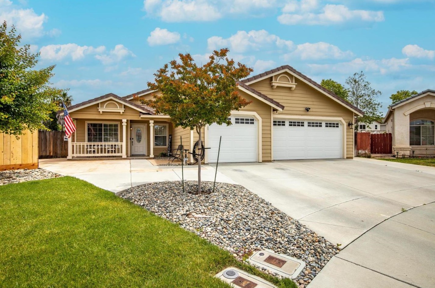 1281 Alder Ct, Hollister, CA 95023