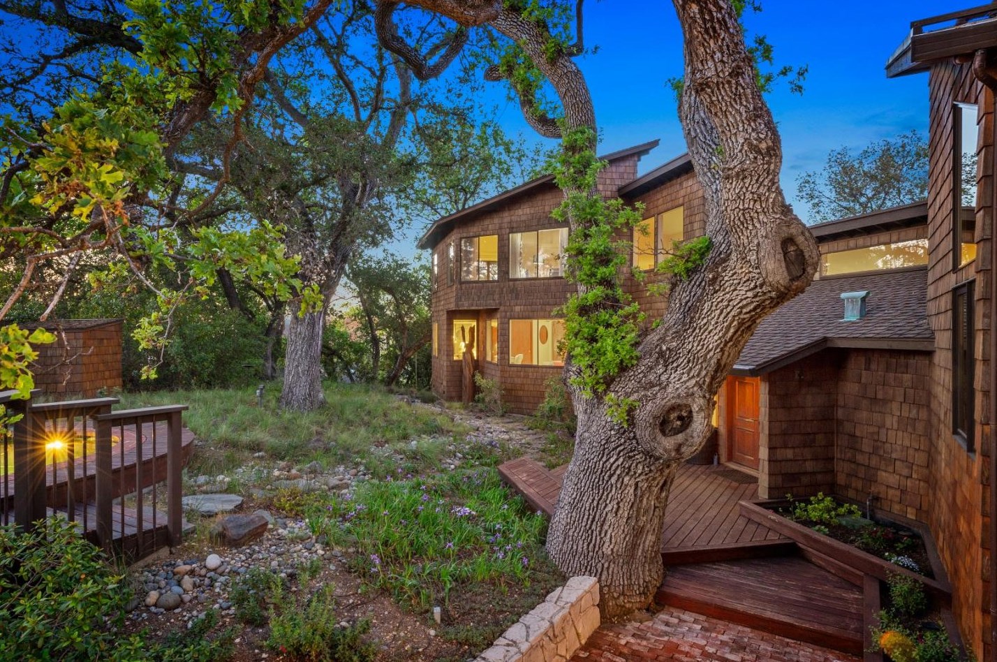 220 Wooded View Dr, Los Gatos, CA 95032