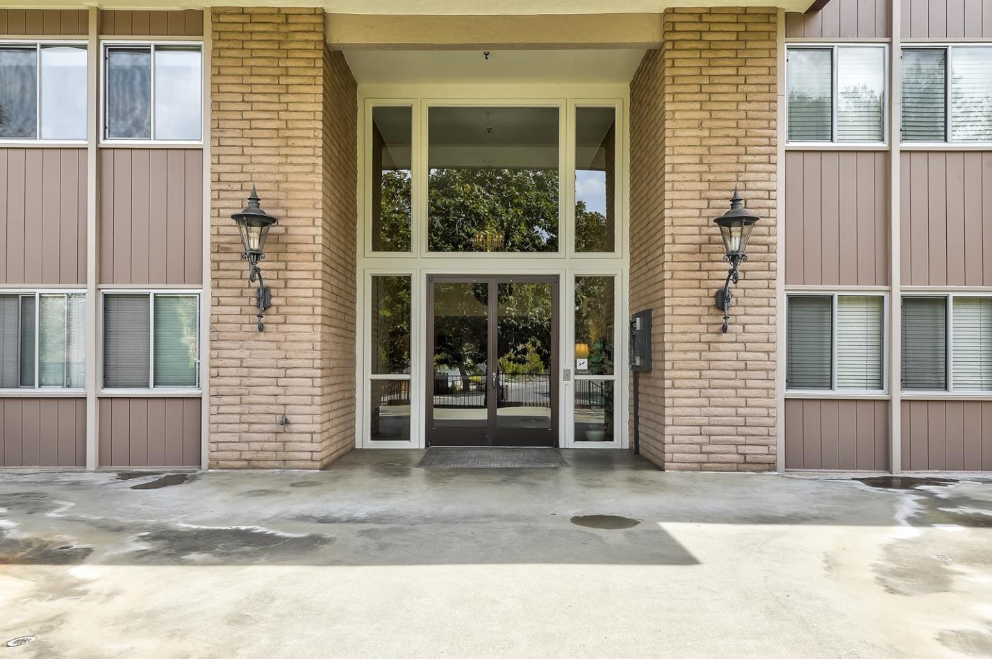 150 W Edith Ave 8, Los Altos, CA 94022