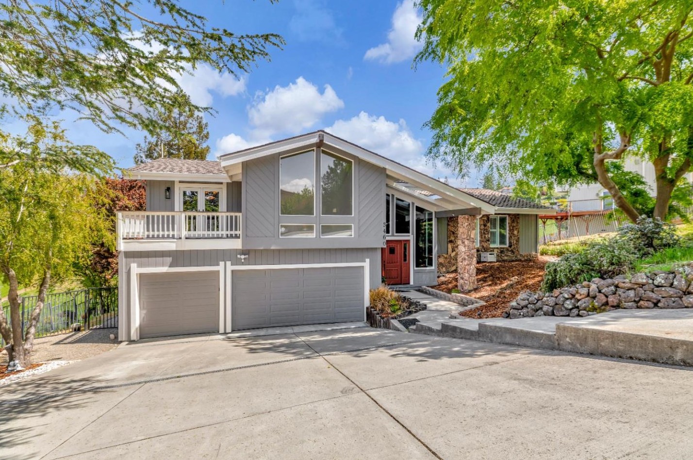 3460 Oak Hill Ct, Morgan Hill, CA 95037