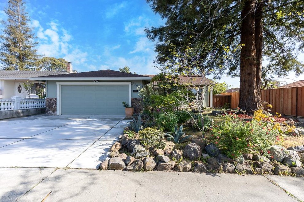 3302 Bien Way, San Jose CA  95148-2109 exterior