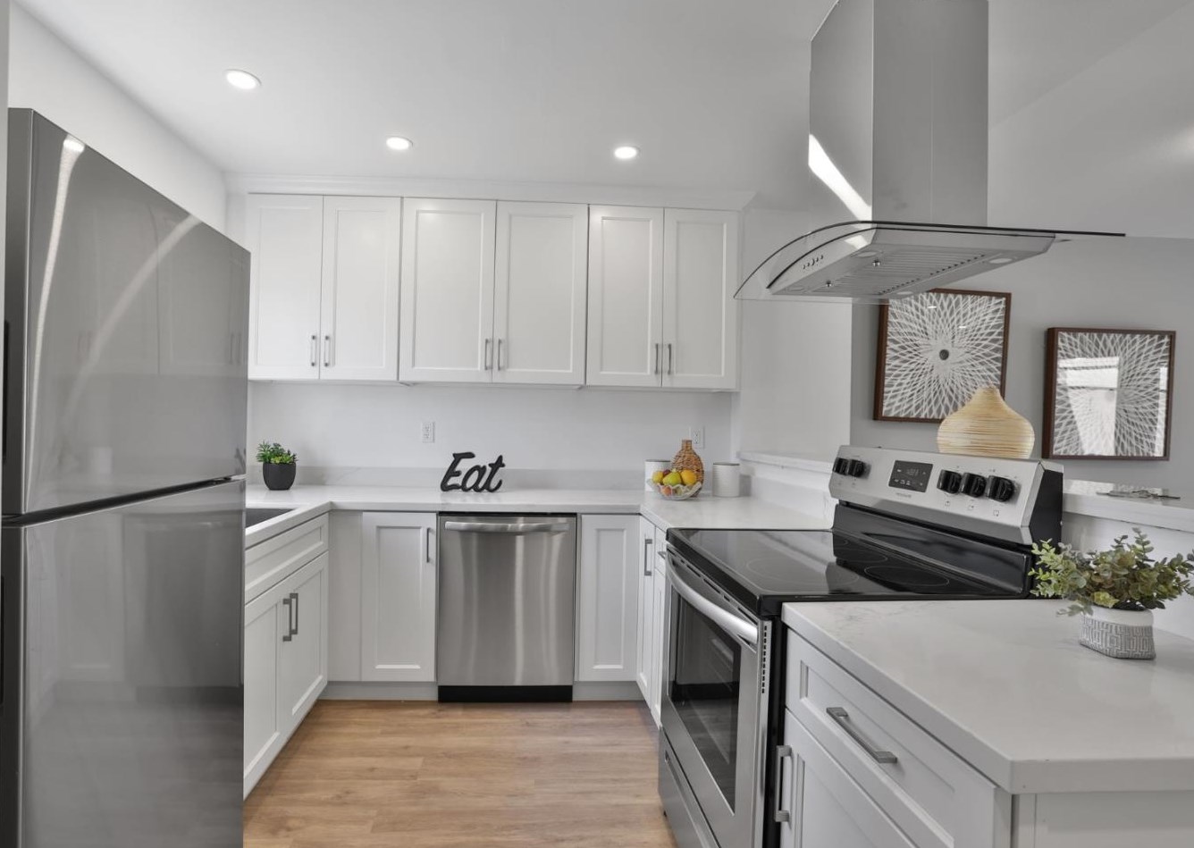 1037 Fontana Dr, Alameda, CA 94502