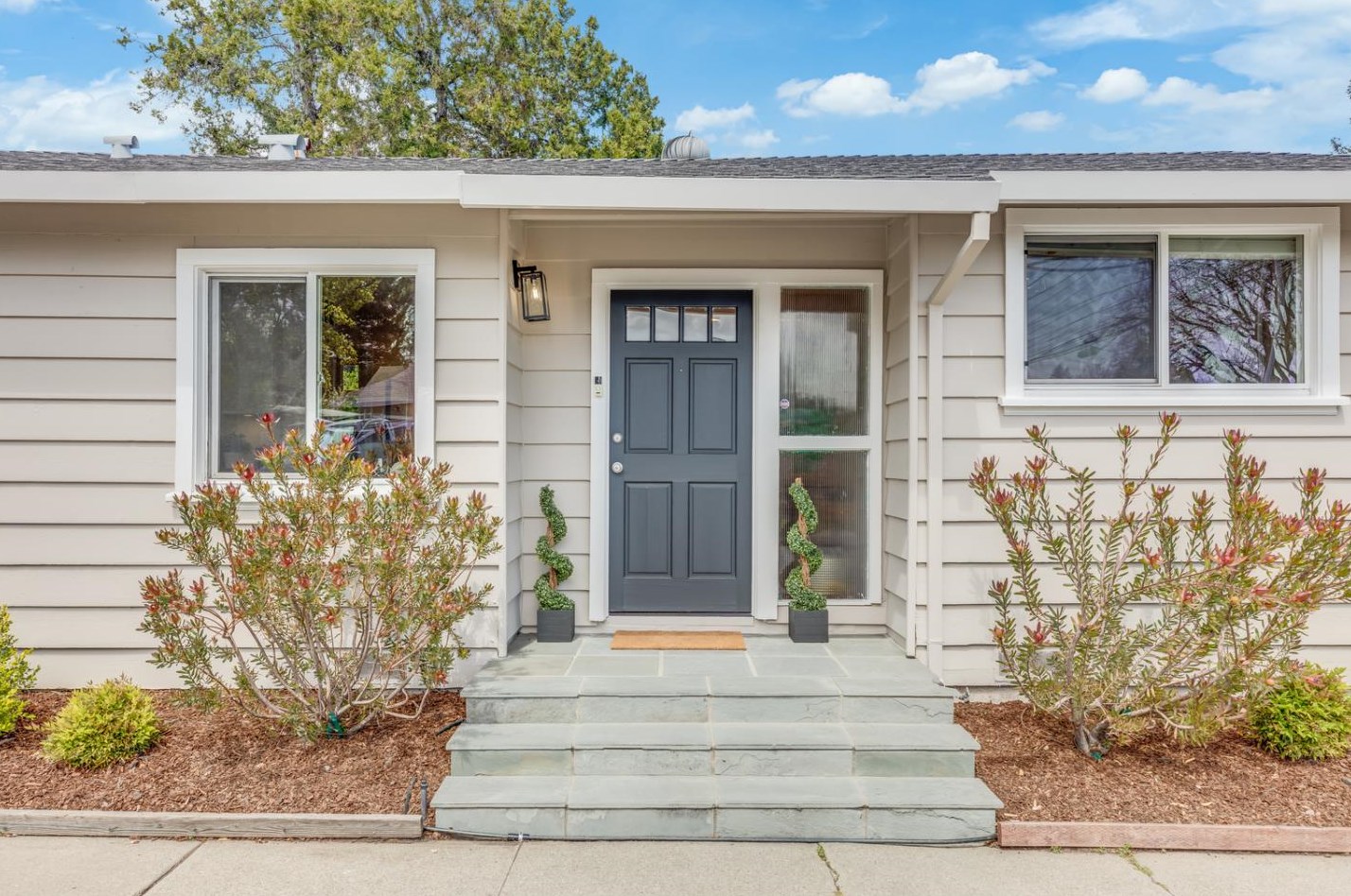 178 San Carlos Ave, Redwood City, CA 94061