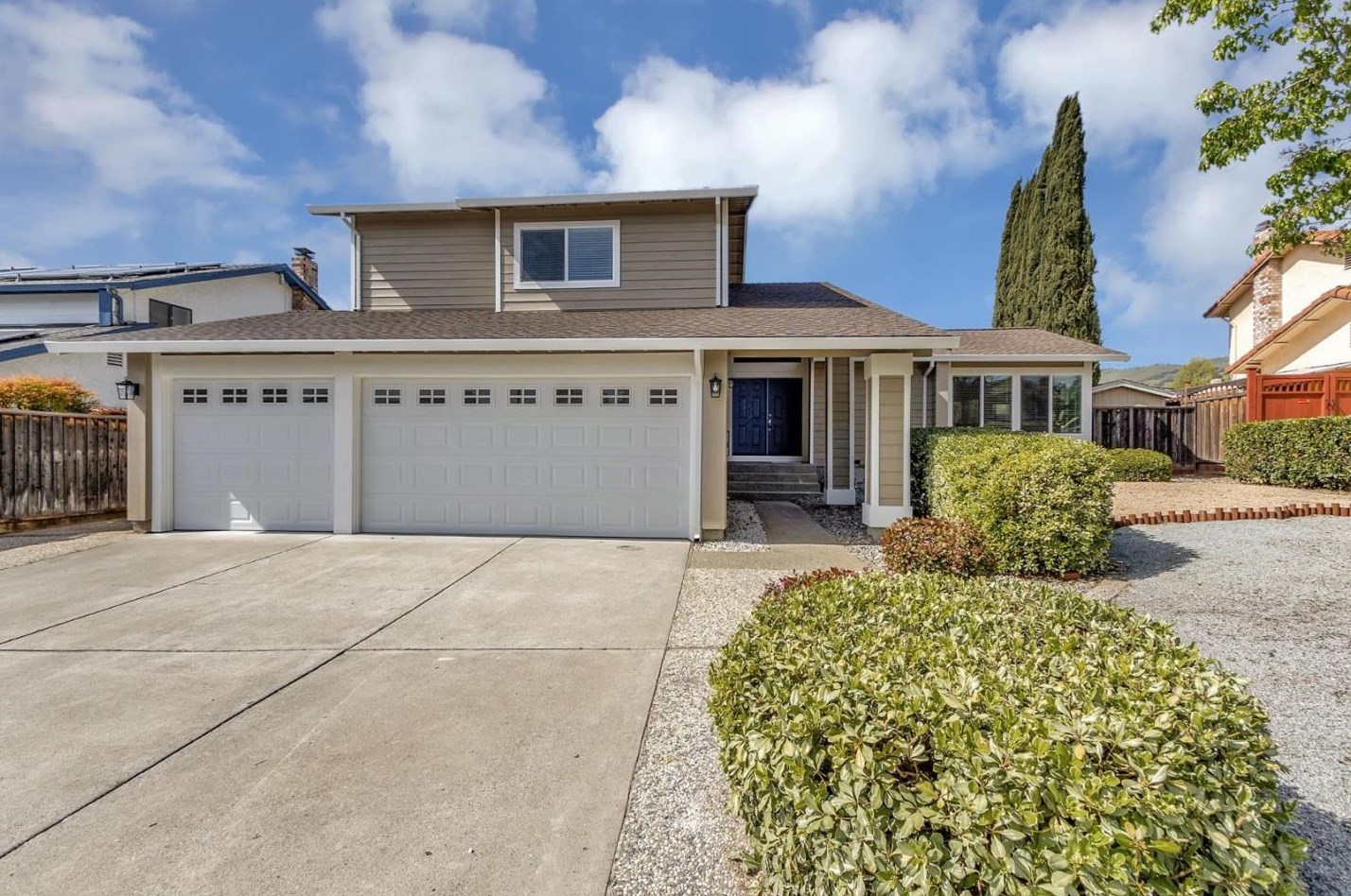 5380 King Estates Ct, San Jose, CA 95135-1364