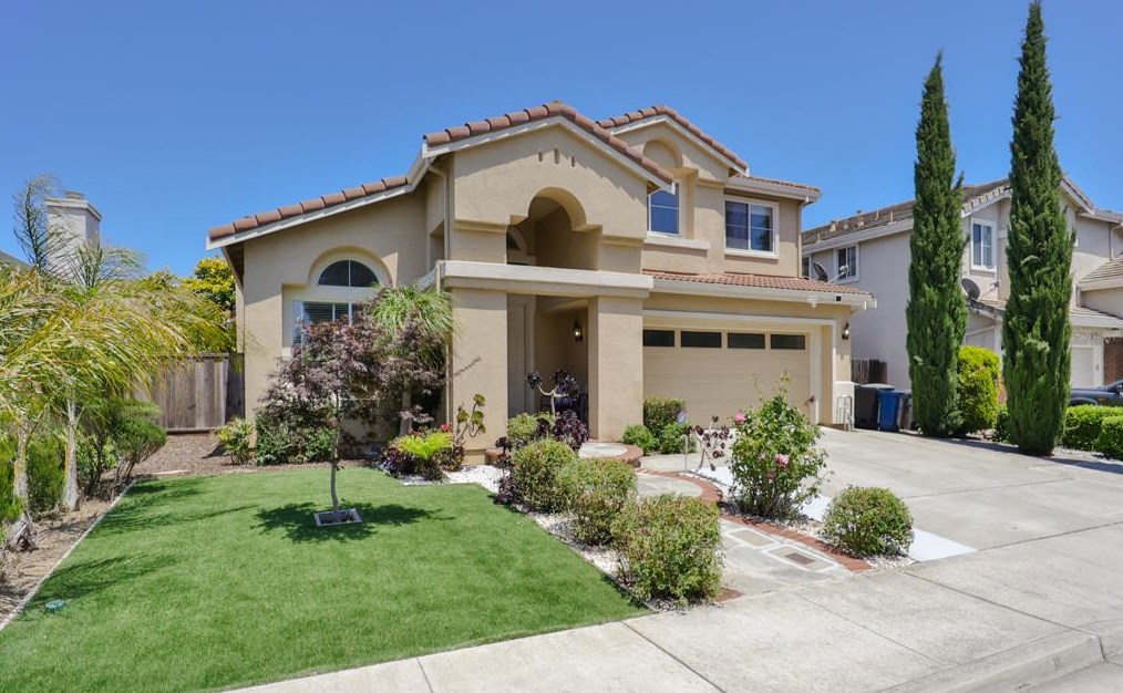 34233 Myrtle Ln, Union City, CA 94587