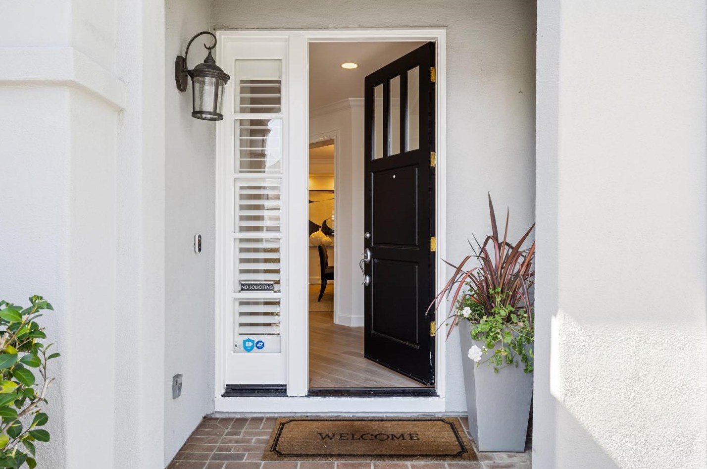 225 Gloria Cir, Menlo Park, CA 94025-3567