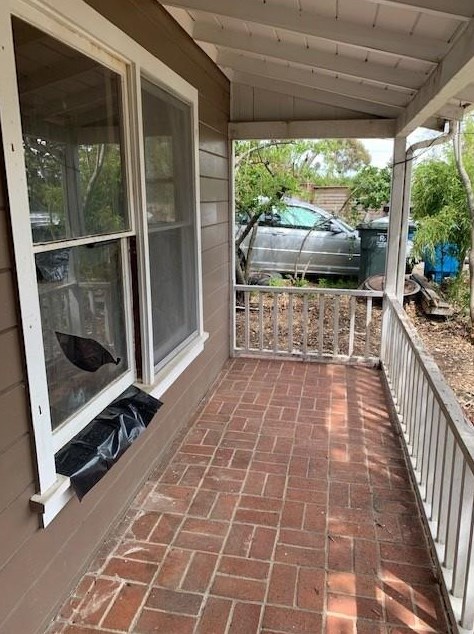 1710 Pine Knoll Dr, Belmont, CA 94002