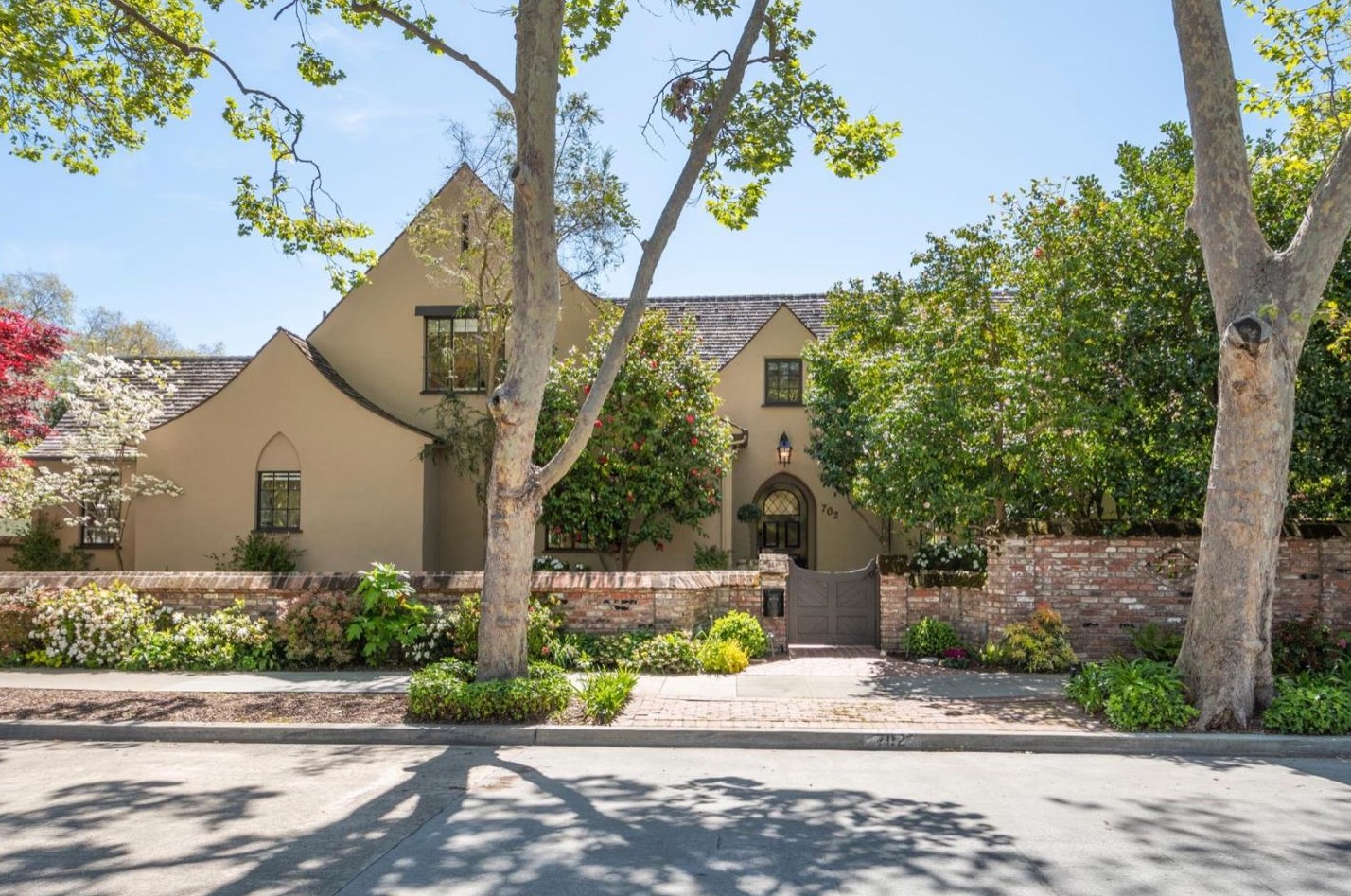 702 Tennyson Ave, Palo Alto, CA 94303