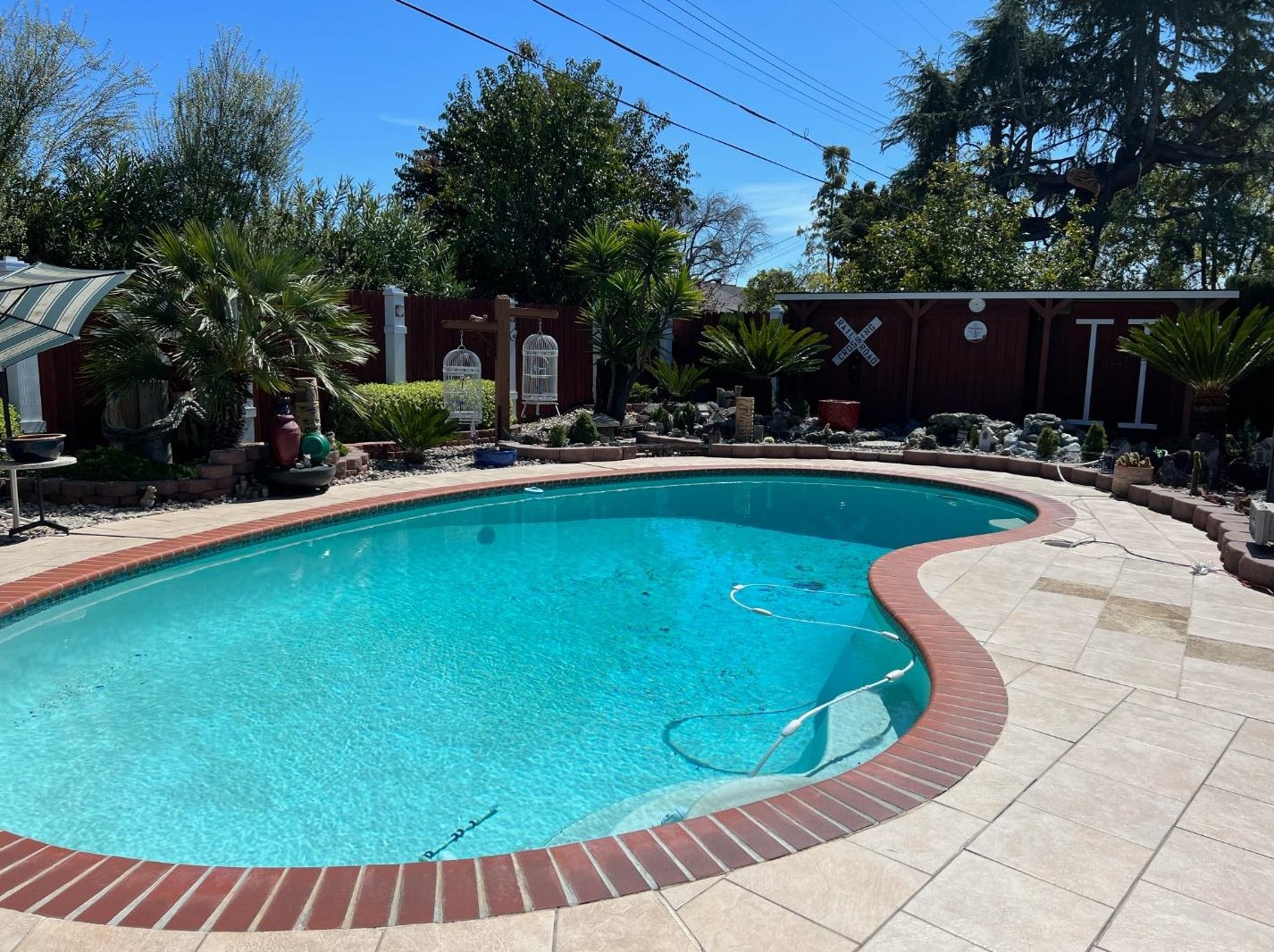 1437 Los Padres Blvd, Santa Clara CA  95050-4437 exterior