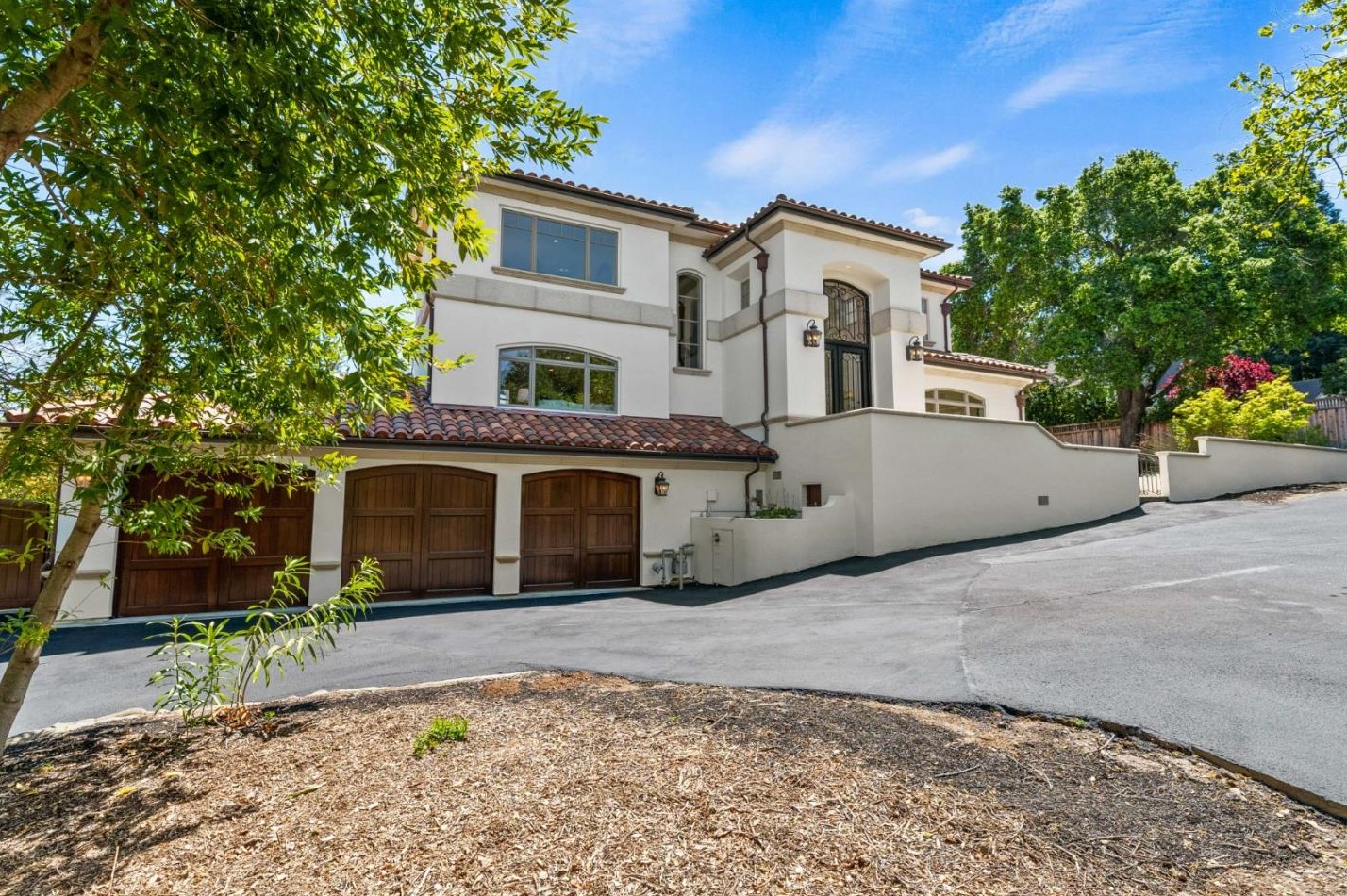 15850 West Rd, Los Gatos, CA 95030
