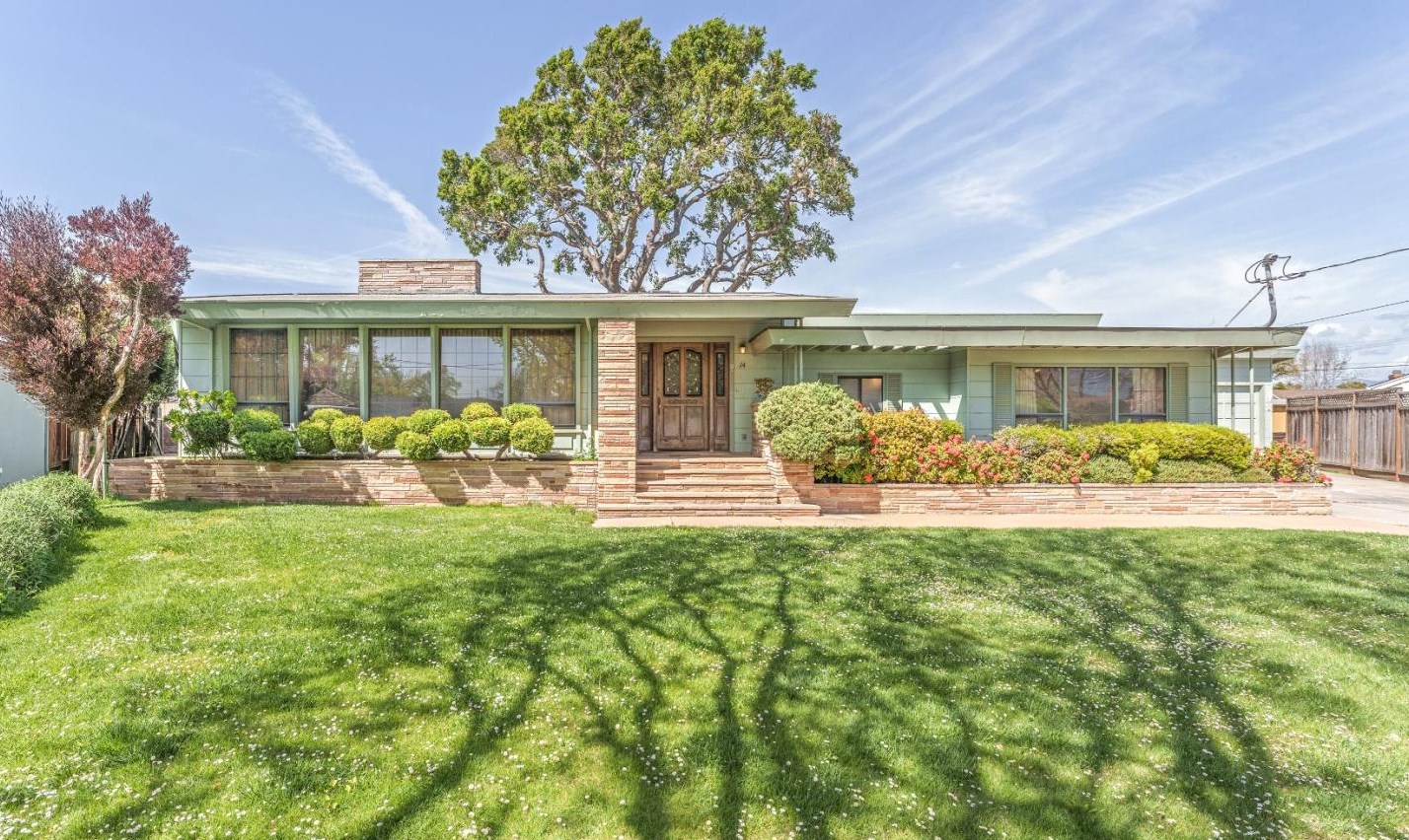 14 San Miguel Cir, Salinas, CA 93901-3026