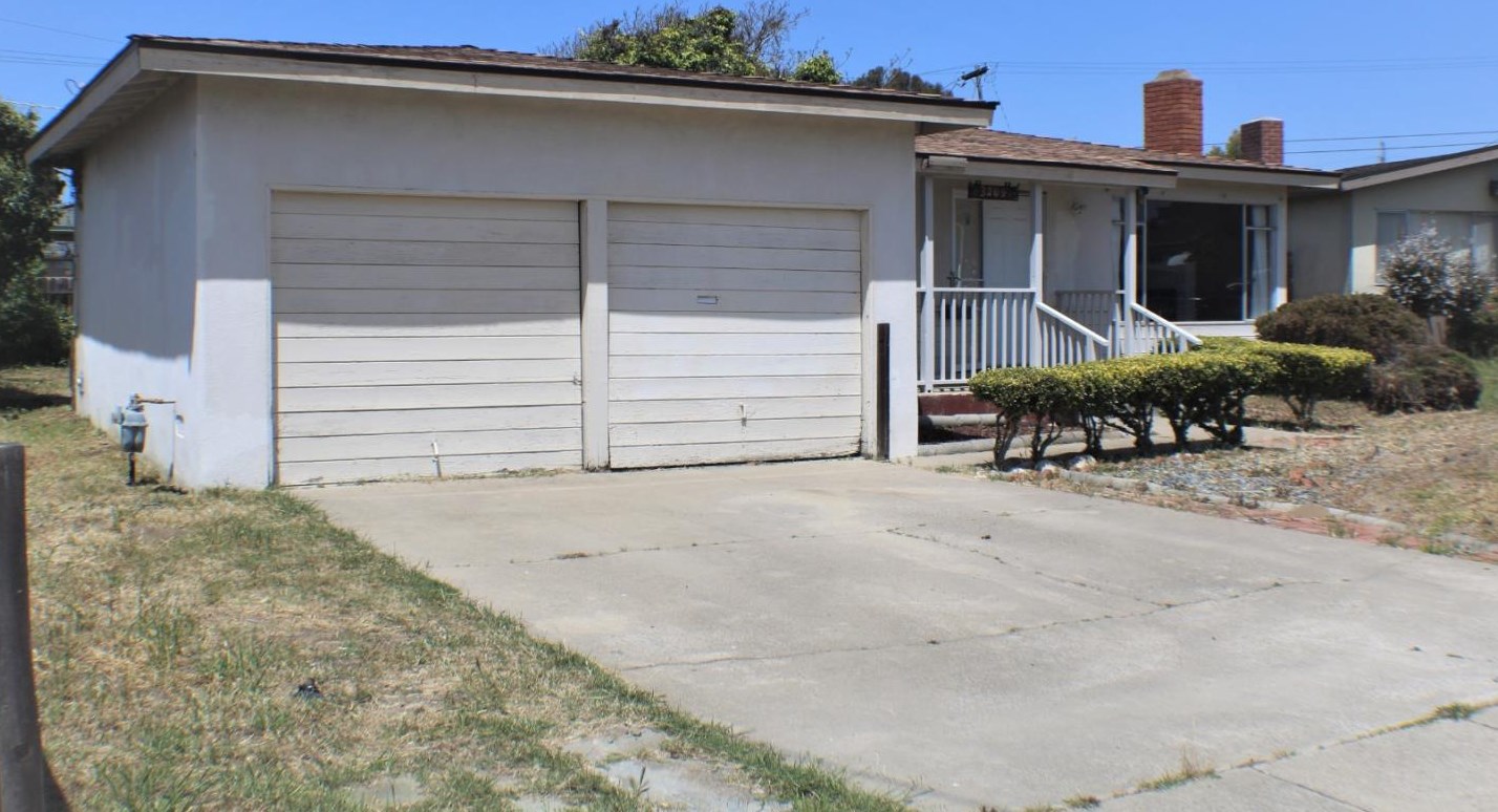 3209 Vista Del Camino, Marina, CA 93933