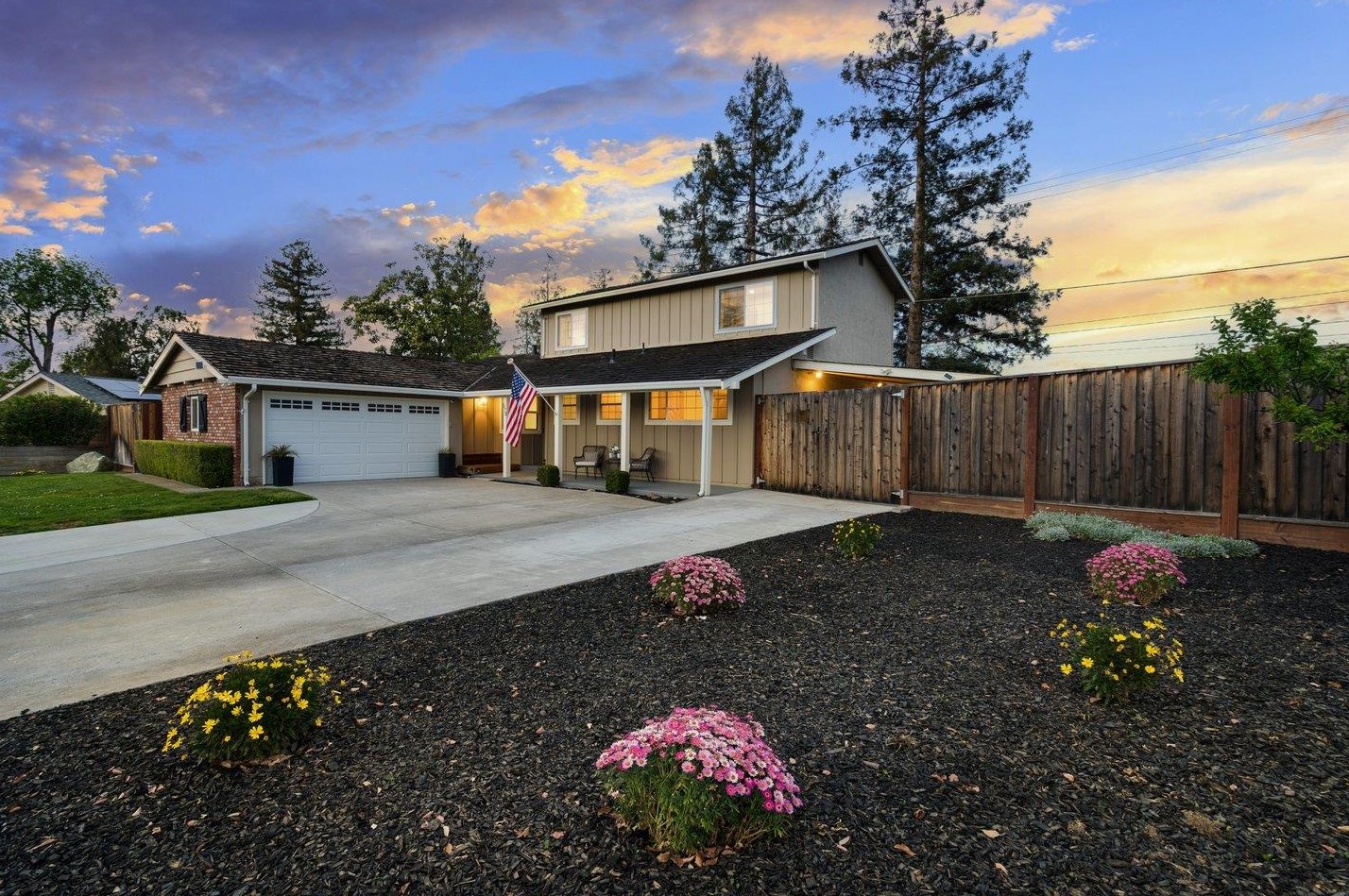 573 Centralia Ct, Sunnyvale, CA 94087