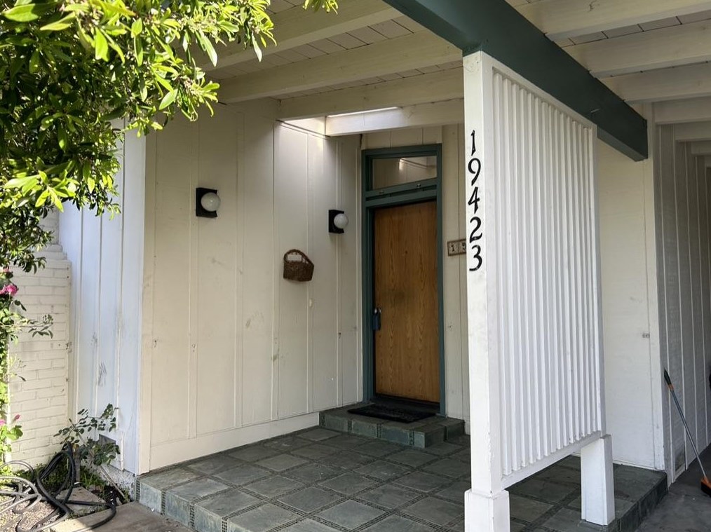 19423 Calle De Barcelona, Cupertino, CA 95014-3403