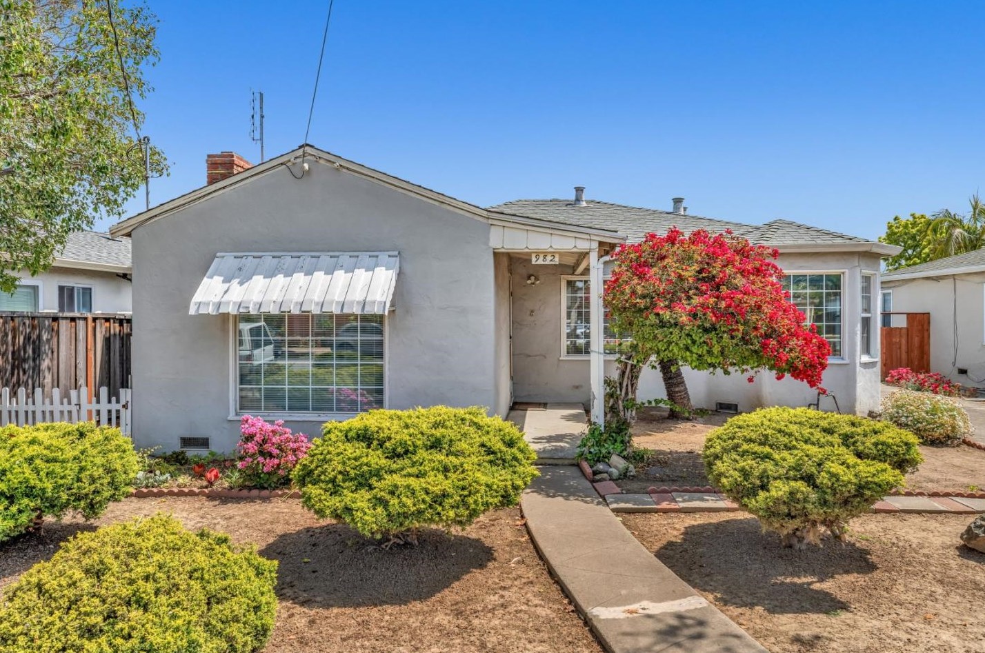 982 6th St, San Jose, CA 95112-4419