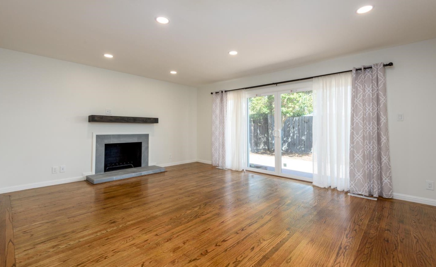 1089 Annapolis Dr, San Mateo, CA 94403