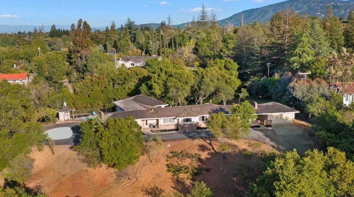 15060 Sobey Rd, Saratoga, CA 95070
