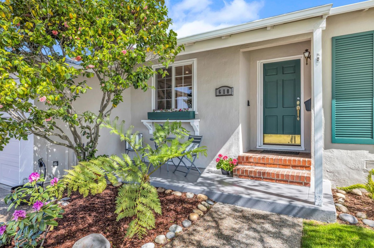 610 16th Ave, San Mateo, CA 94402-2130