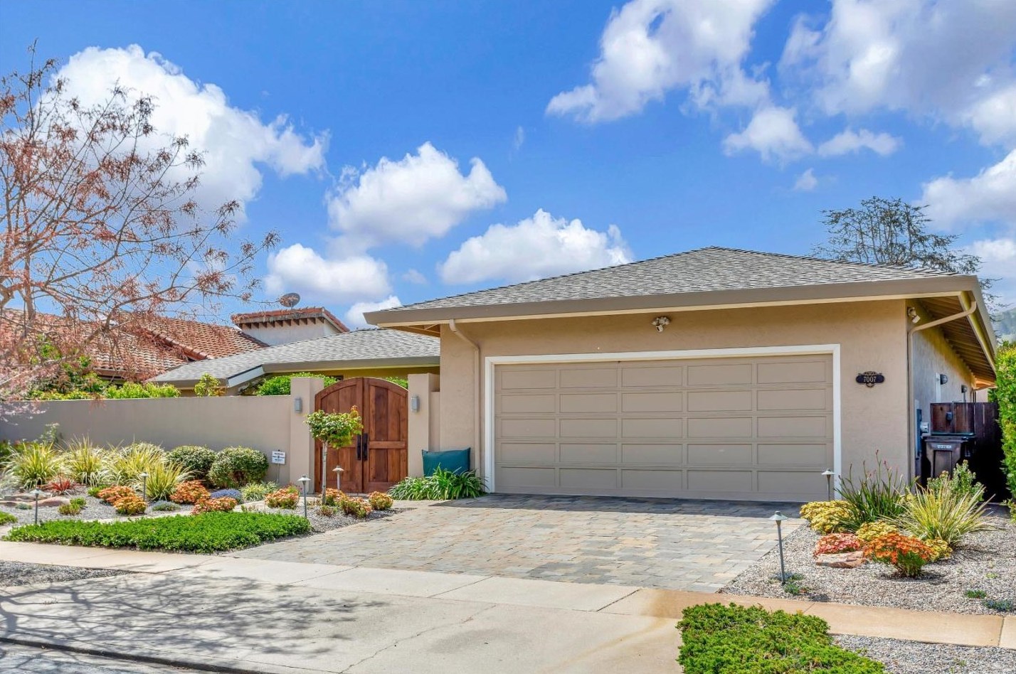 7007 Valley Greens Cir, Carmel, CA 93923