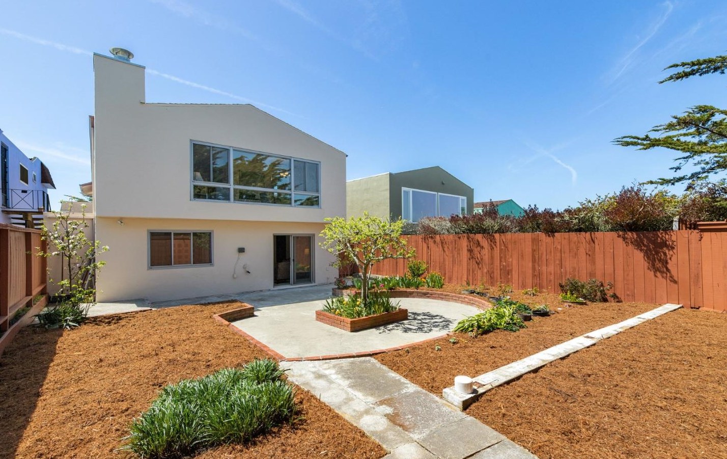 153 Shipley Ave, Daly City, CA 94015