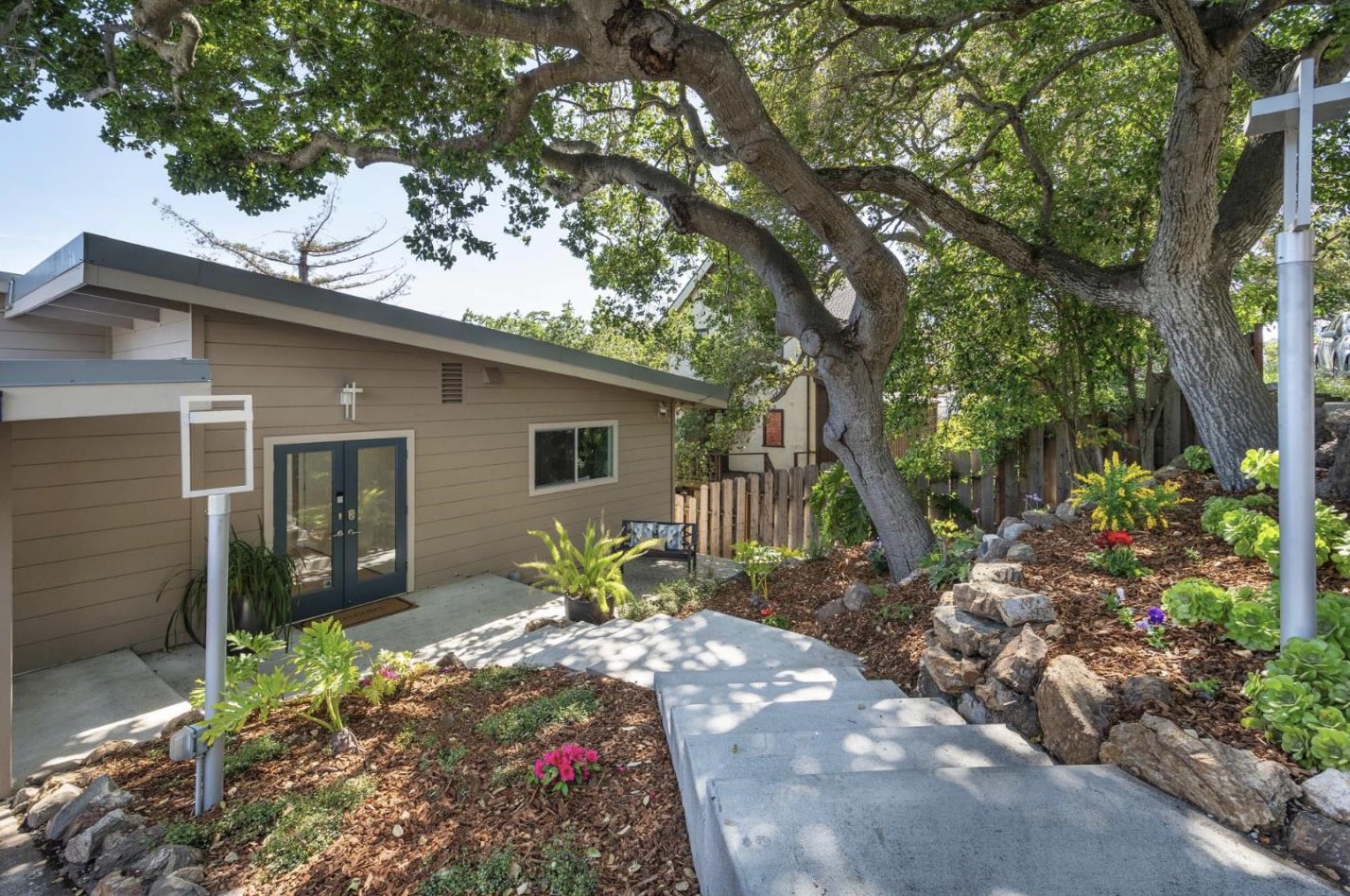 1737 Valley View Ave, Belmont, CA 94002