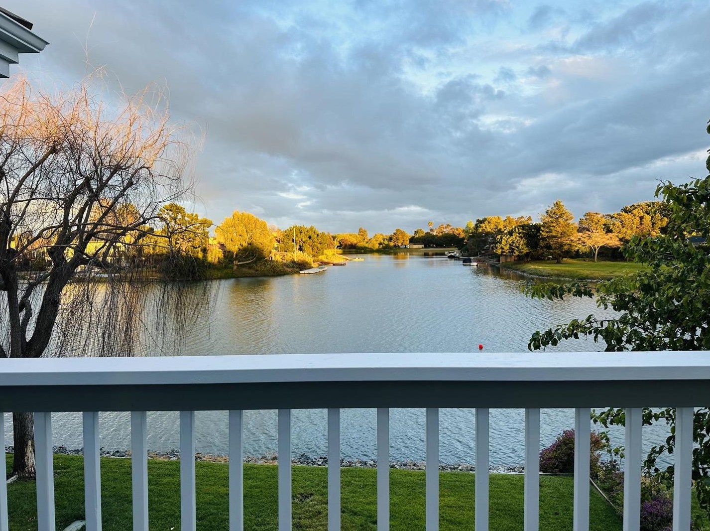 545 Island Pl, Redwood City, CA 94065