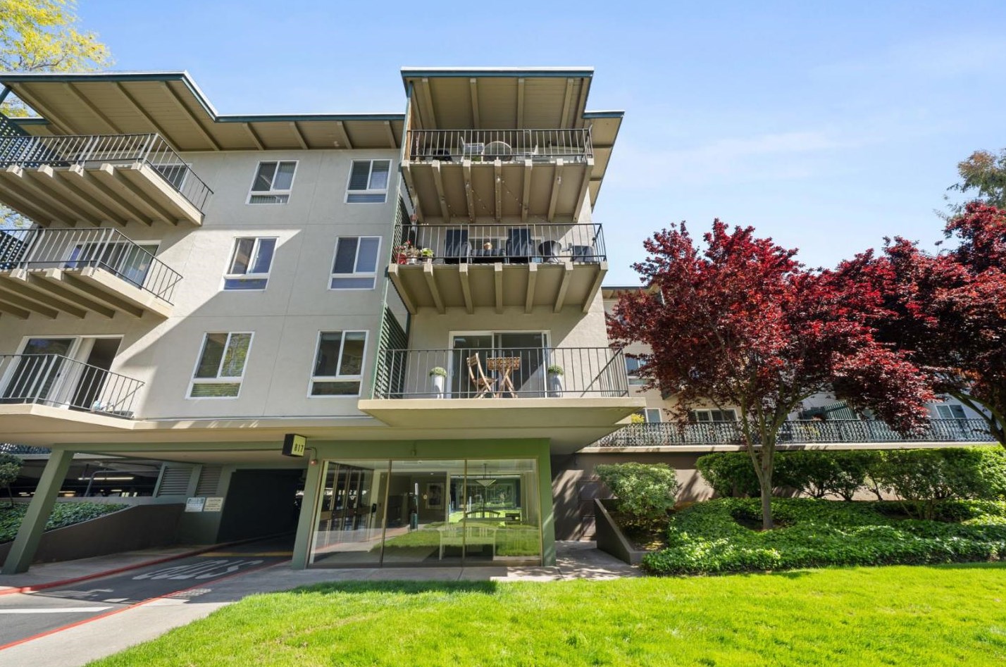 817 N Humboldt St 202, San Mateo, CA 94401