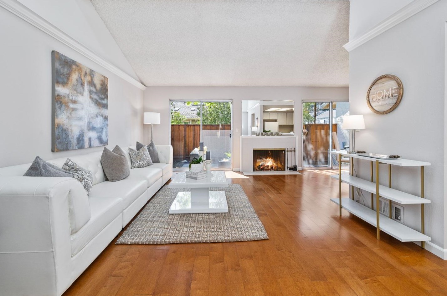 10981 Northsky Sq, Cupertino CA  95014-0538 exterior