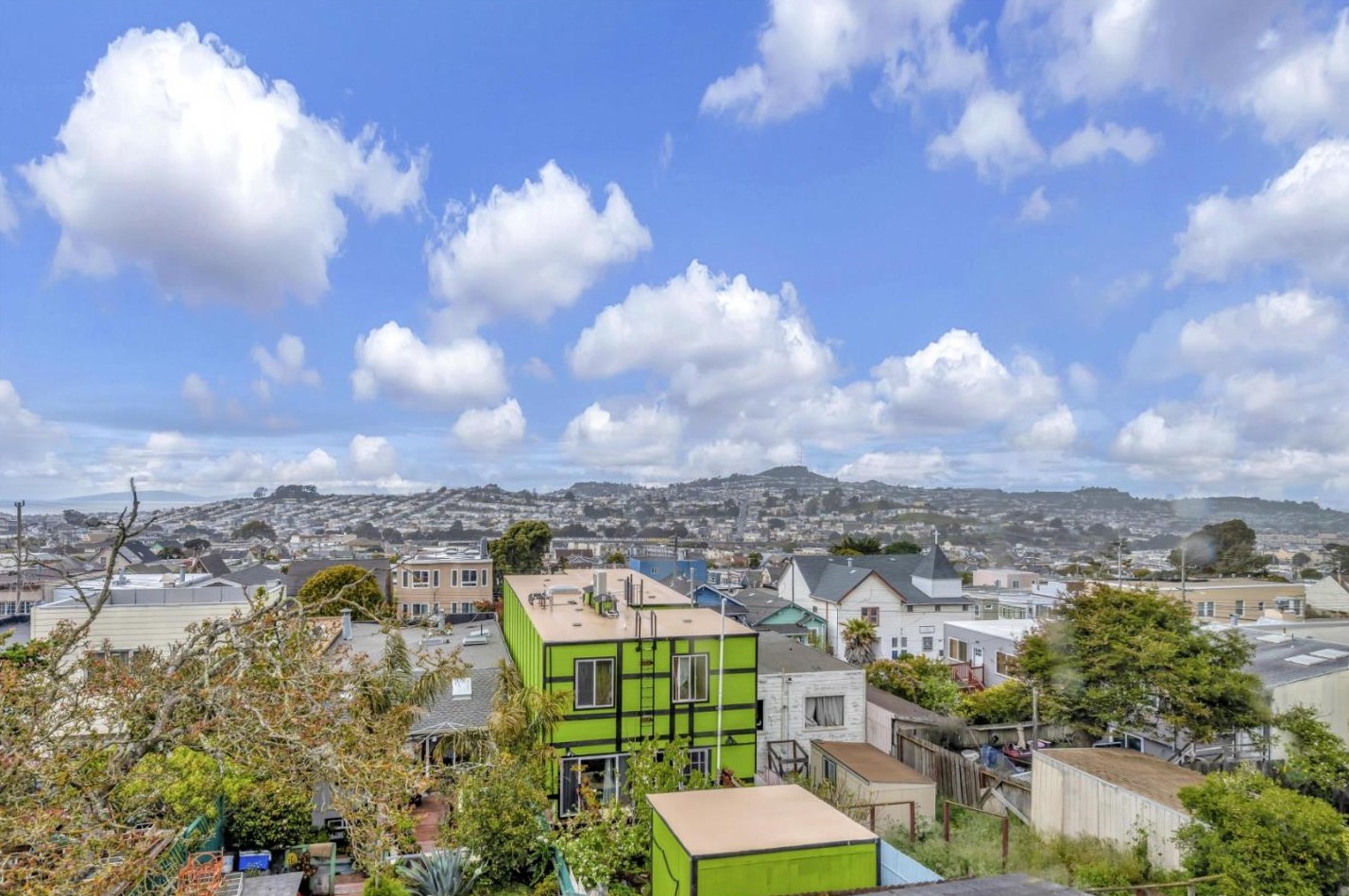 222 Peoria St, Daly City, CA 94014