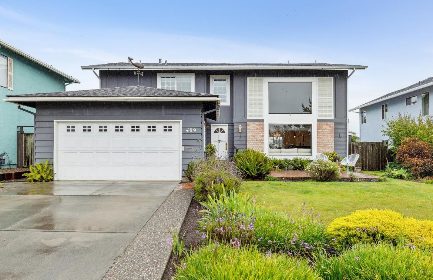409 Wave Ave, Princeton by the Sea, CA 94019