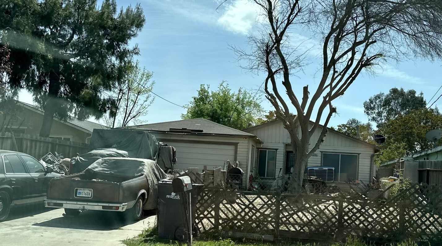 22353 Arnott Dr, Sharon, CA 93610